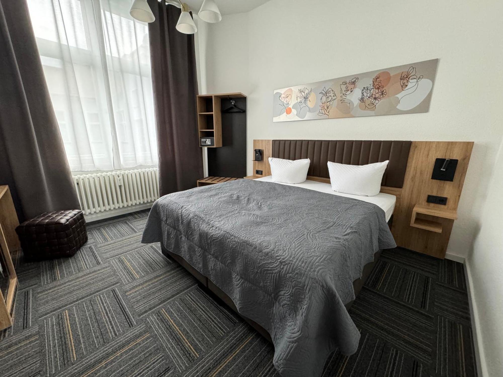 Hotel Bregenz Berlin Exterior photo