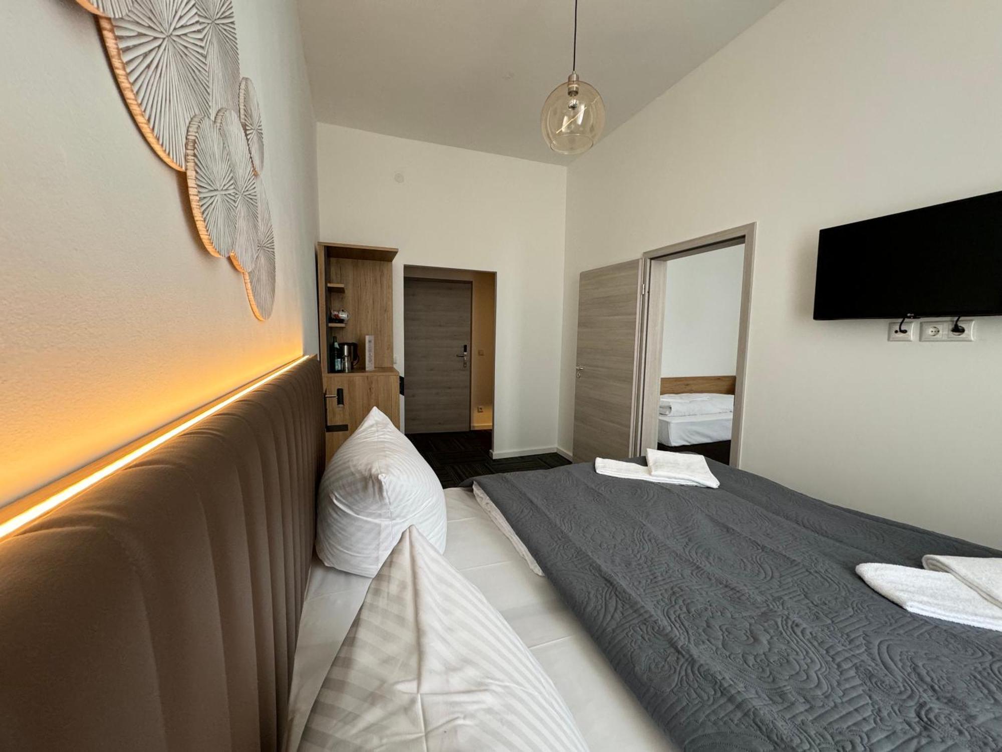 Hotel Bregenz Berlin Exterior photo