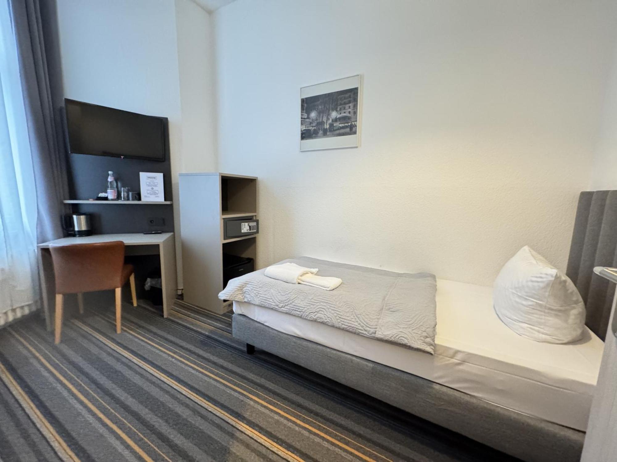 Hotel Bregenz Berlin Exterior photo